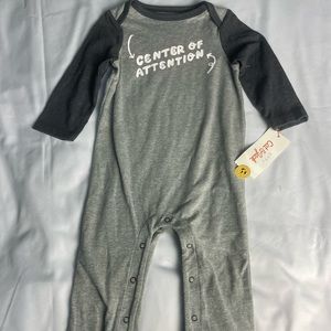 Cat & Jack romper size 6-9month